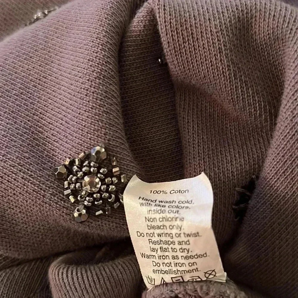J. Crew Women’s Beaded, Rhinestone, Sequin Gray Sweatshirt Top Size Small - Picture 10 of 11